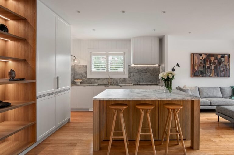 Open-Plan Kitchen Layouts That Actually Work for Australian Families